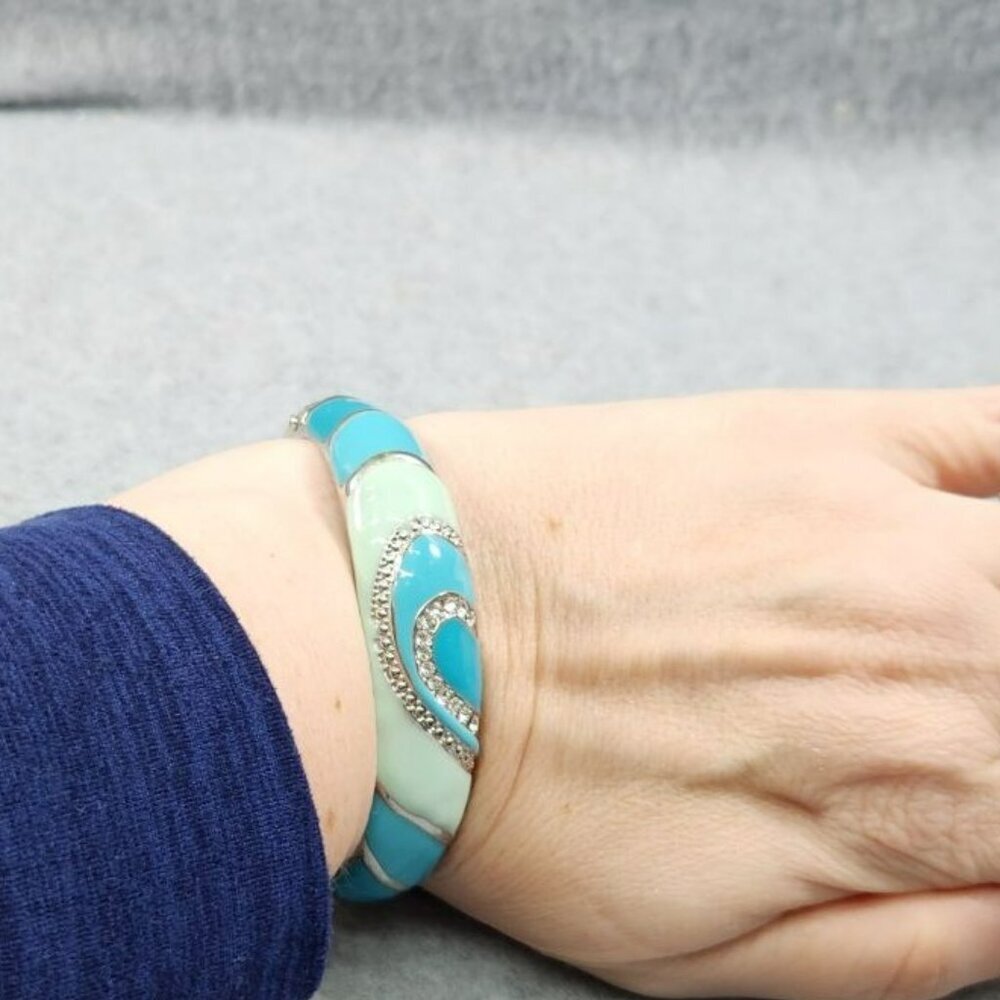 Vintage costume Silver plate & Turquoise Hinged‎ Bangle Bracelet